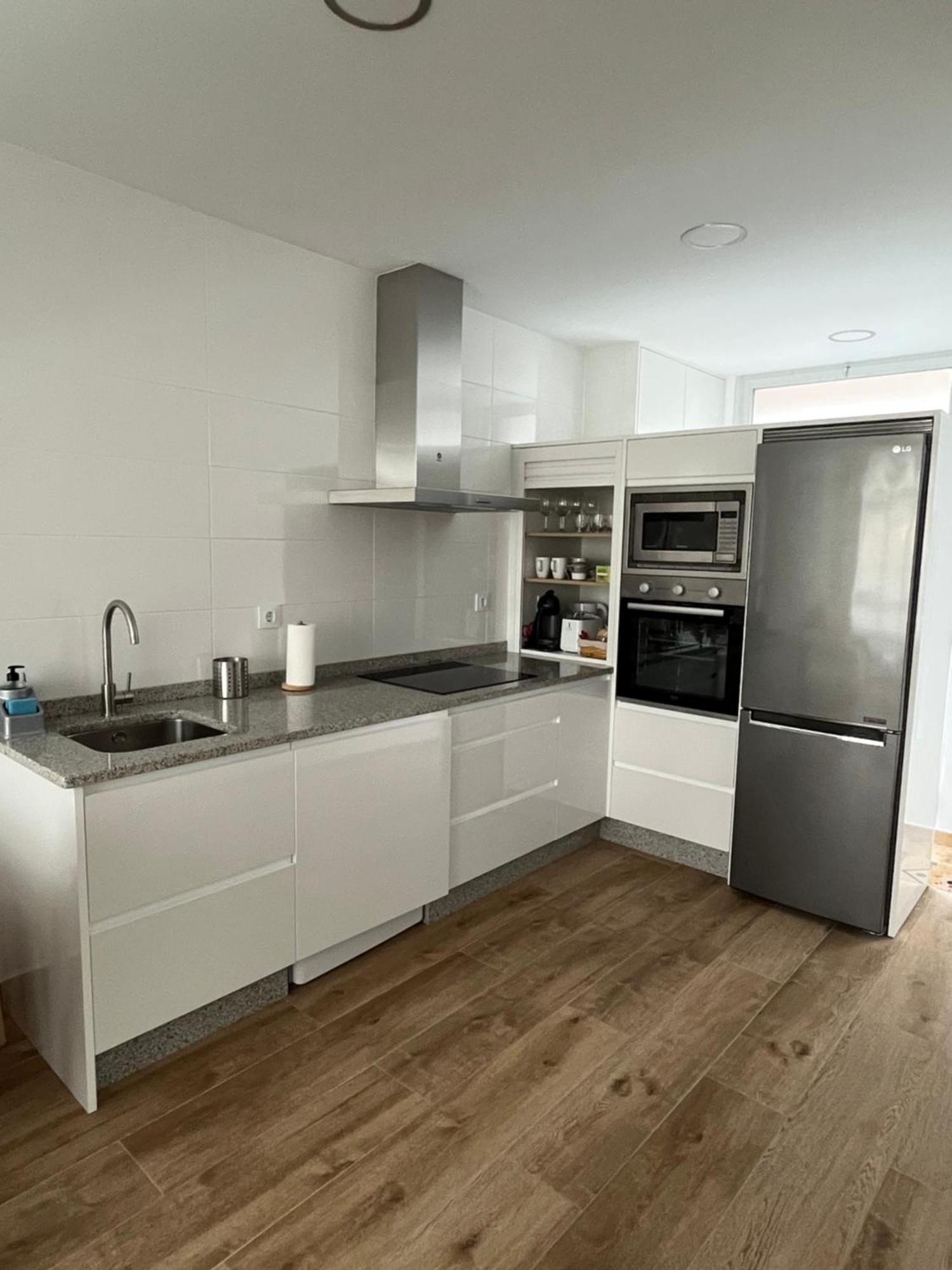 Apartamento Paseo Maritimo Camelle Exterior photo